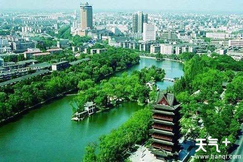 城市人工森林公園的公共價(jià)值與深度觀光體驗(yàn)探索
